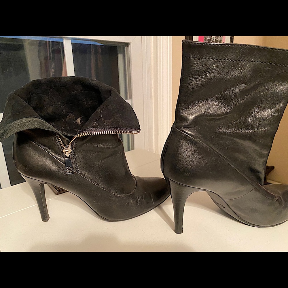 Coach boots